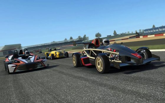 бесплатная игра Real Racing 3