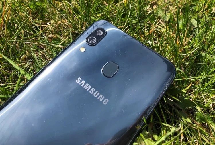 характеристики Samsung Galaxy A30